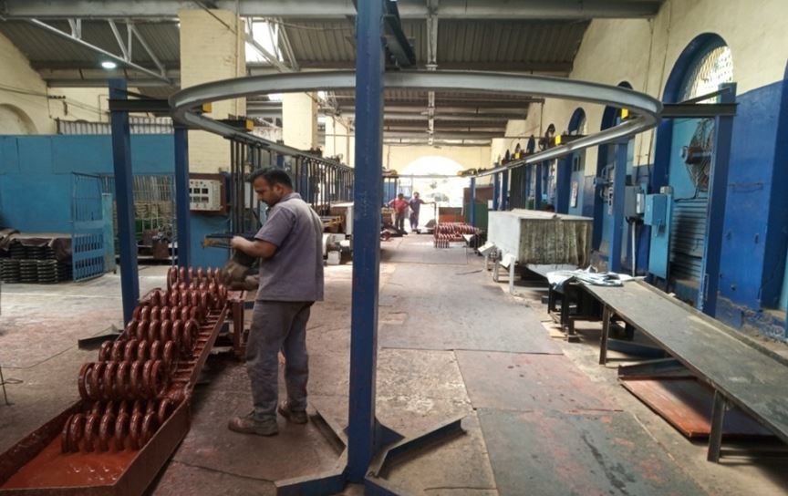 10_Modification of railway bogie.jpg